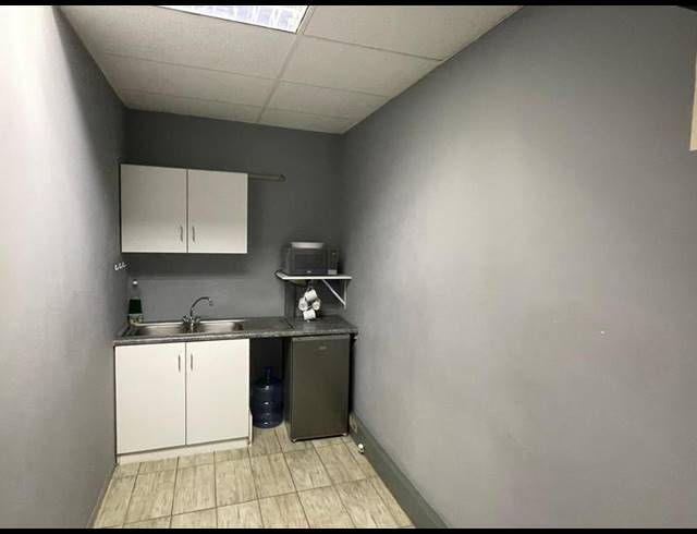 BUSINESS PROPERTY TO RENT IN LYTTELTON